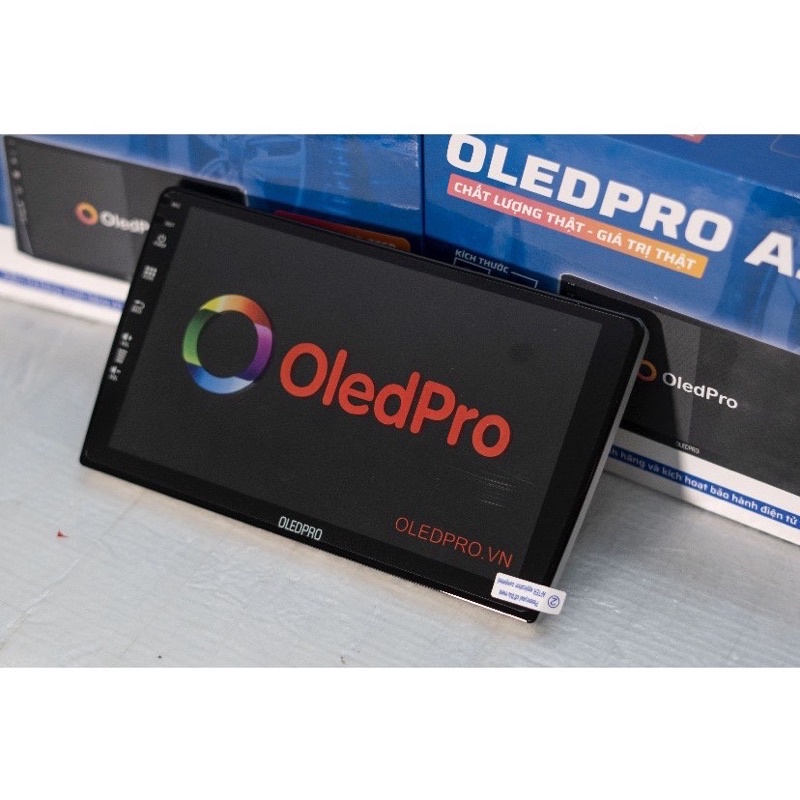 Màn hình android OLEDPRO A3 New 2023 Ram 2G Rom 32G có  Vietmap S1 quạt tản nhiệt điều khiển giọng nói thông minh