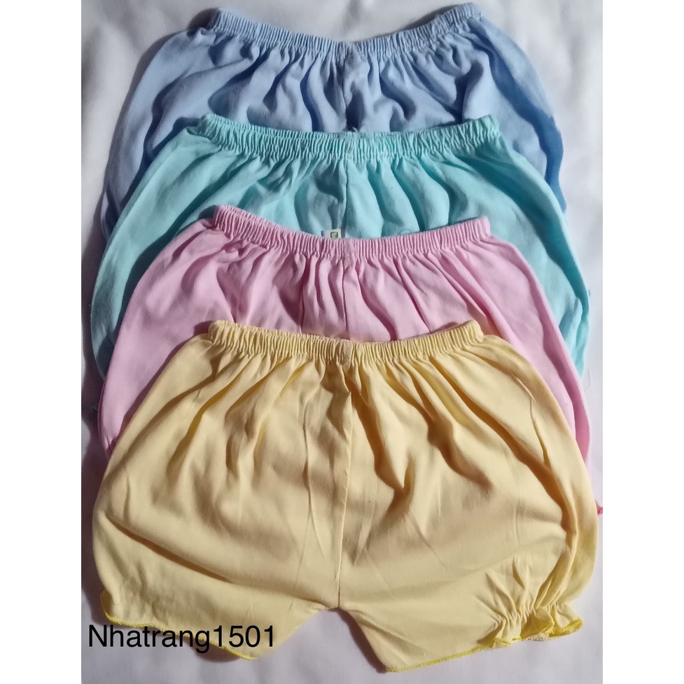 Quần bèo màu Bossini 100% cotton cho bé gái từ 3 - 15kg