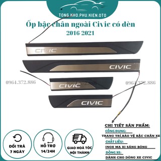 Ốp Bậc Chân Ngoài Xe Honda Civic 2016 - 2021 Inox Có Đèn