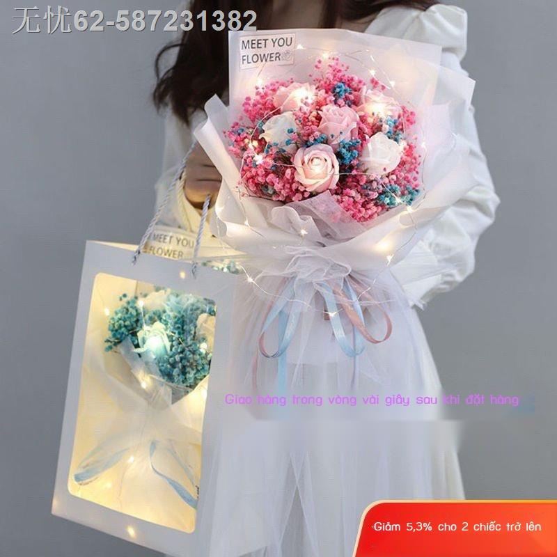 Bó hoa hồng Gypsophila khô Tanabata viết thiệp ngày lễ tình nhân quà sinh nhật bạn trai gái thành phẩm