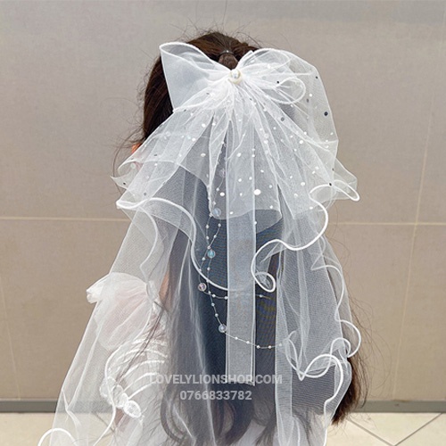 Lúp cô dâu cho bé gái