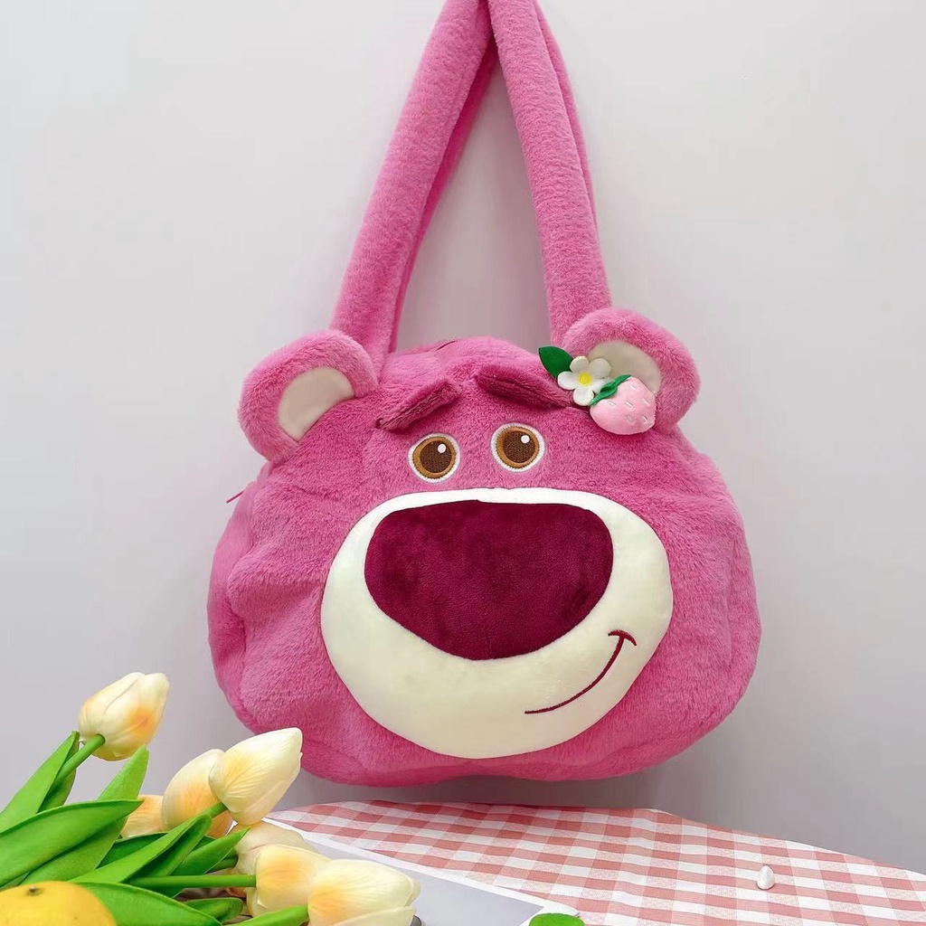 Túi đeo vai gấu dâu to size 30cm đựng nhiều đồ siêu dễ thương, túi xách phú lông họa tiết Lotso mẫu mới _ Ting Ting