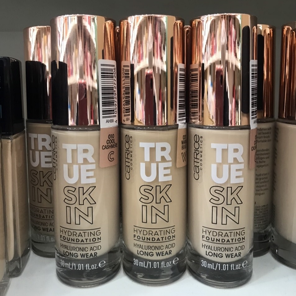 Kem Nền Catrice True Skin Hydrating Foundation Hyaluronic Acid Long