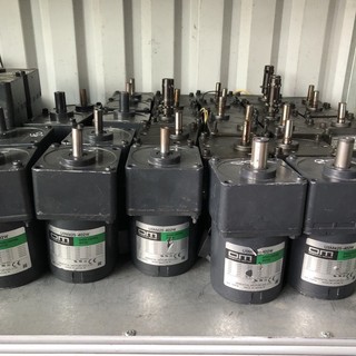 Mô tơ giảm tốc - mô tơ quay vịt 220v