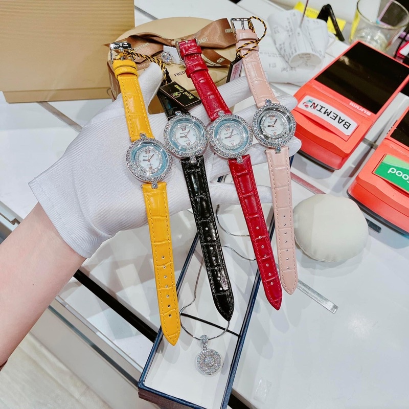 Đồng hồ Royal Crown 6305 dây da
