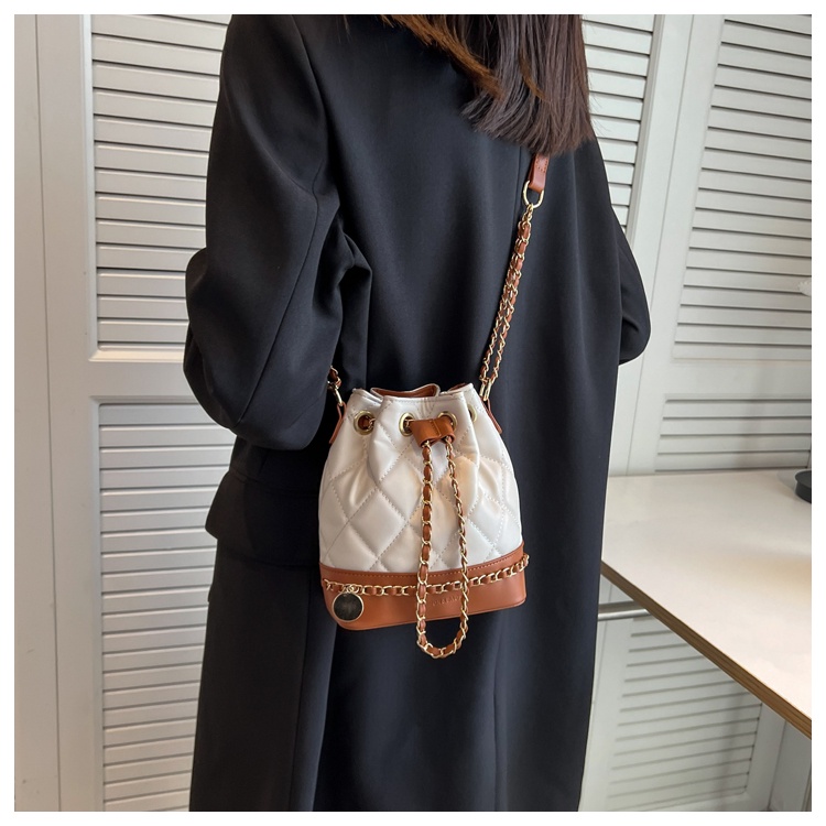 Túi Đeo Chéo Dây Rút MINGA Họa Tiết Kim Cương Caro da PU Cao Cấp Dành Cho Nữ Thiết Kế Sang Chảnh 6512 B-22