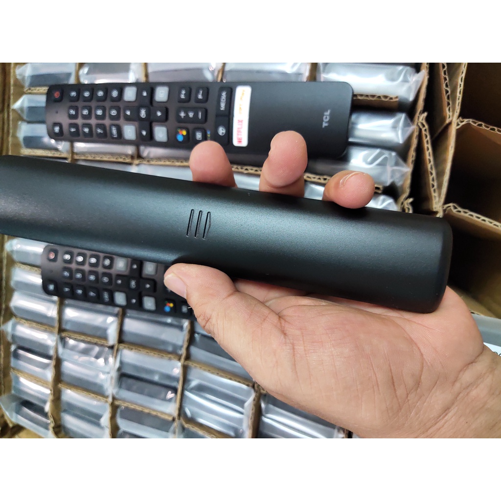 Điều khiển tivi TCL giọng nói đời 2021 - hãy chon đúng sản phẩm và giống sản phẩm gia đình bạn