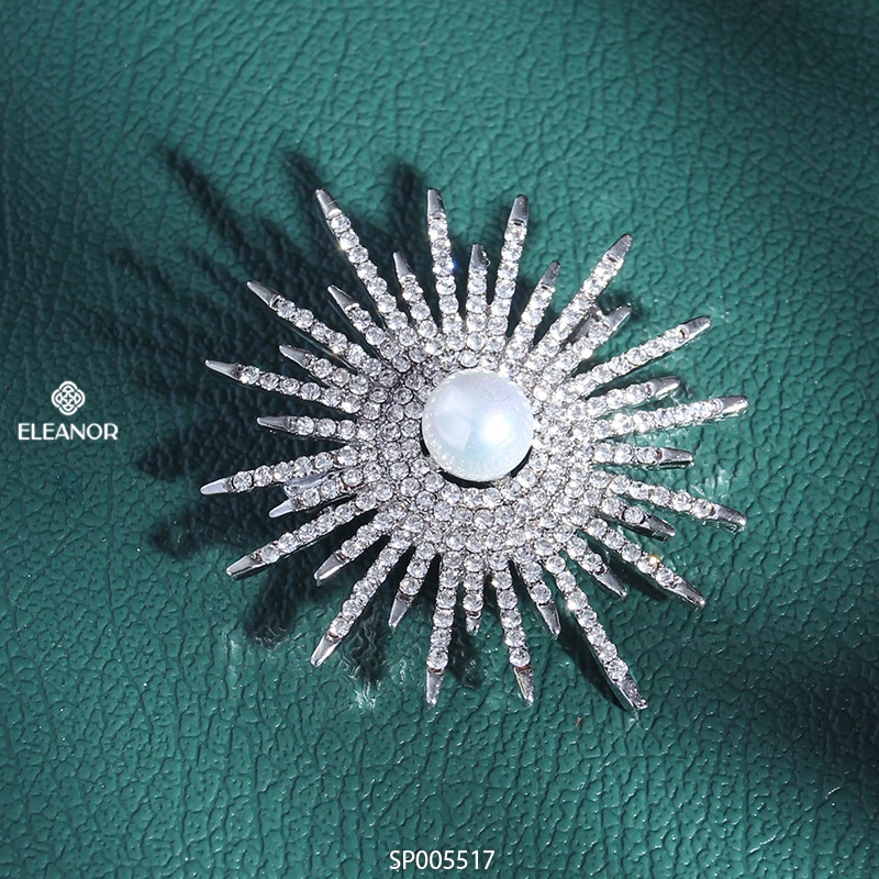 Ghim cài áo nữ Eleanor Accessories hình mặt trời đính đá kết hợp ngọc trai nhân tạo phụ kiện trang sức thanh lịch 5517