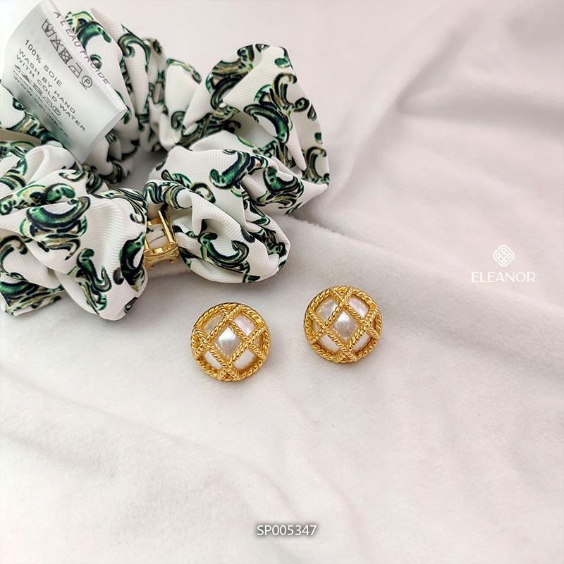 Bông tai nữ chuôi bạc 925 Eleanor Accessories đính ngọc trai nhân tạo viền lưới phụ kiện trang sức 5347