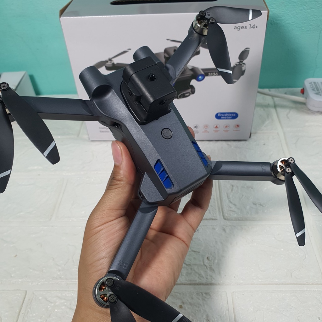 Flycam S136 - Động cơ không chổi than + GPS, camera đẹp trong tầm giá | BigBuy360 - bigbuy360.vn
