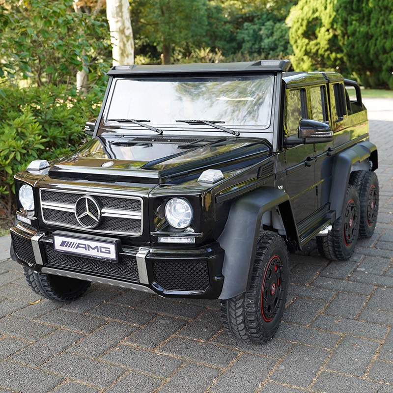 Ô tô điện MERCEDES AMG WF189 6 bánh 4 động cơ 2 chân ga cho bé tự lái và điều khiển xa (Đen-Trắng)