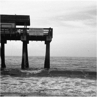Lomography Kino Potsdam BW - ISO 100