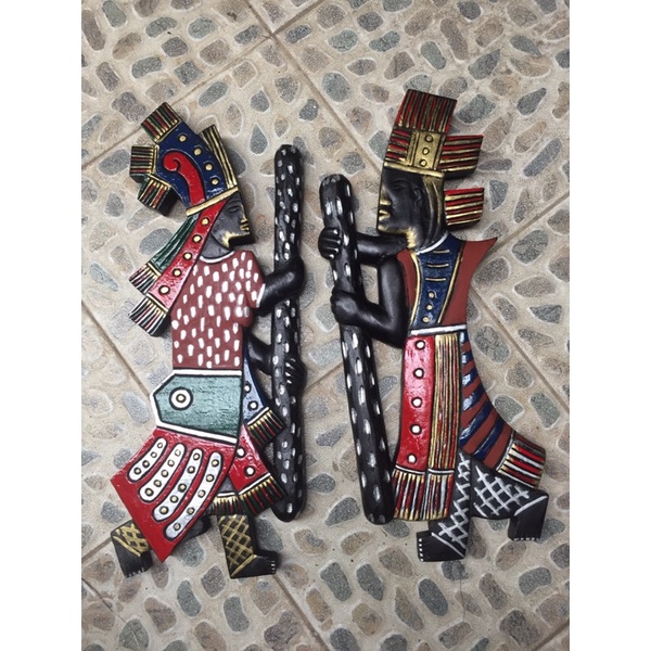 Mặt nạ treo tường bằng gỗ 40cm hình người giã gạo