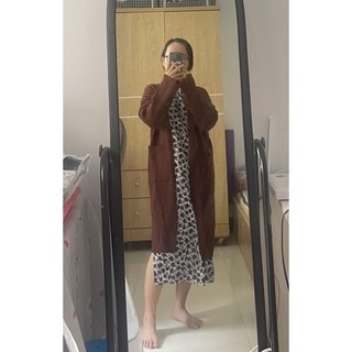 Áo khoác len dài 92cm màu nâu đậm đi Đà Lạt mua 450k