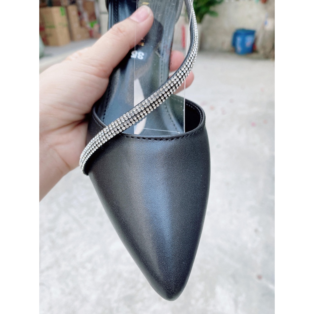Giày cao gót bít mũi dây đá chéo 8.5cm
