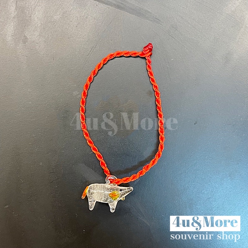 Vòng tay dây chỉ đỏ may mắn hình 12 con giáp thuỷ tinh phát sáng