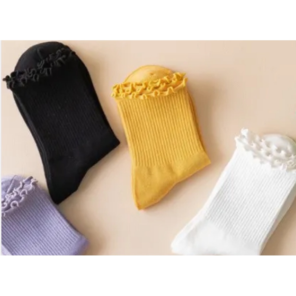 Tất nữ đen trắng đủ mẫu cổ cao, cổ trung, cổ ngắn kiểu dáng hiện đại mềm mát co dãn tốt đi cả năm