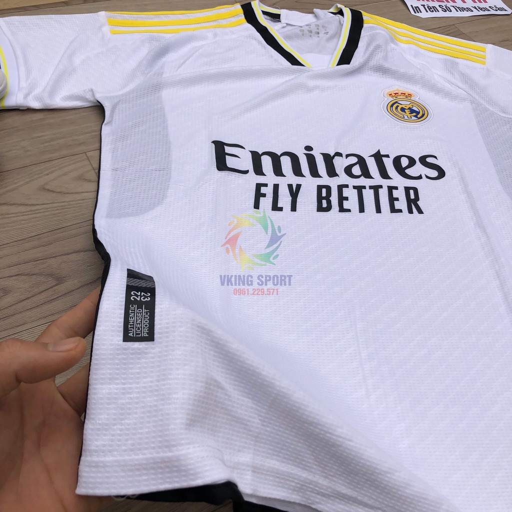 Bộ Quần Áo Bóng Đá Real Madrid 2024 Sân Nhà Màu Trắng Vải Gai Thái Có In Tên Số Theo Yêu Cầu