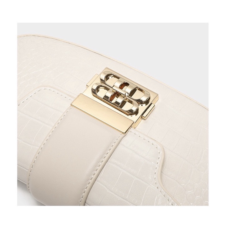 Túi đeo chéo chữ BB sang trọng