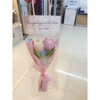 Hoa tulips làm bằng len
