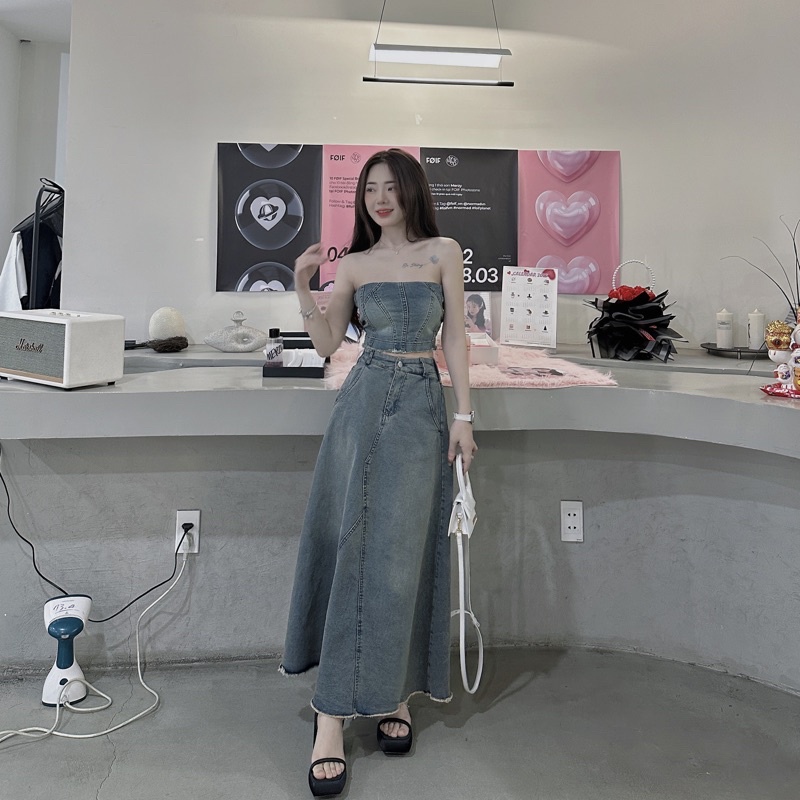 Sét áo chân váy jean dáng dài , có sẵn , lưng bo chun co giãn tốt