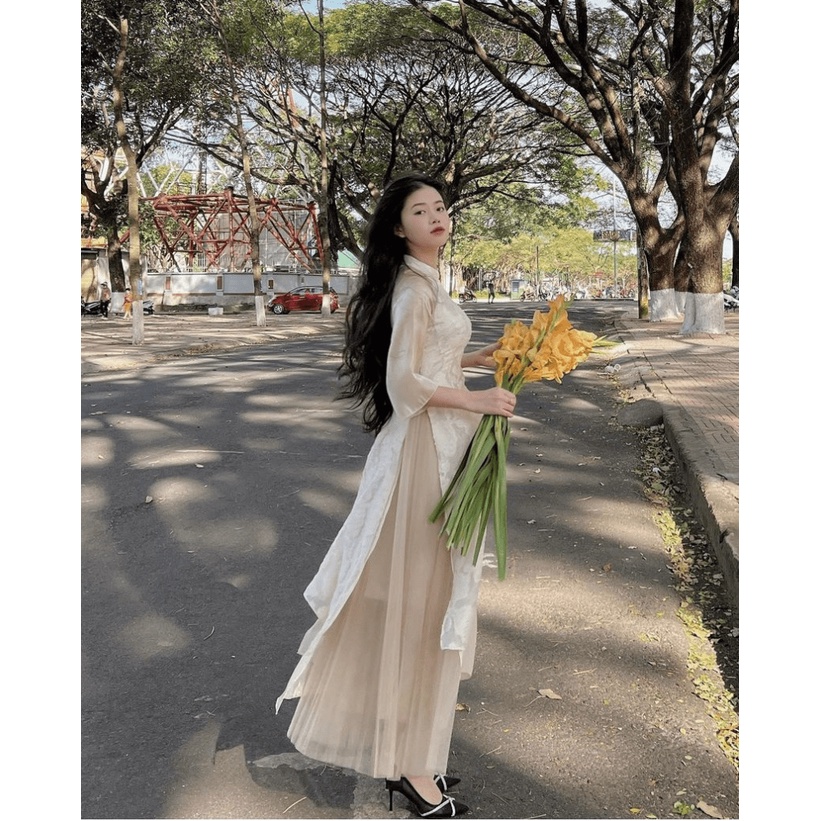 Áo dài cách tân áo dài tết tay lỡ chât tơ voan phối áo dài tết thời trang mùa xuân
