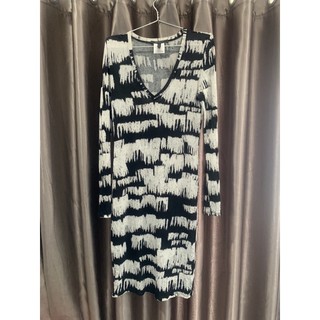 thanh lý váy bcbg hàng luxury sz s form s,m vừa