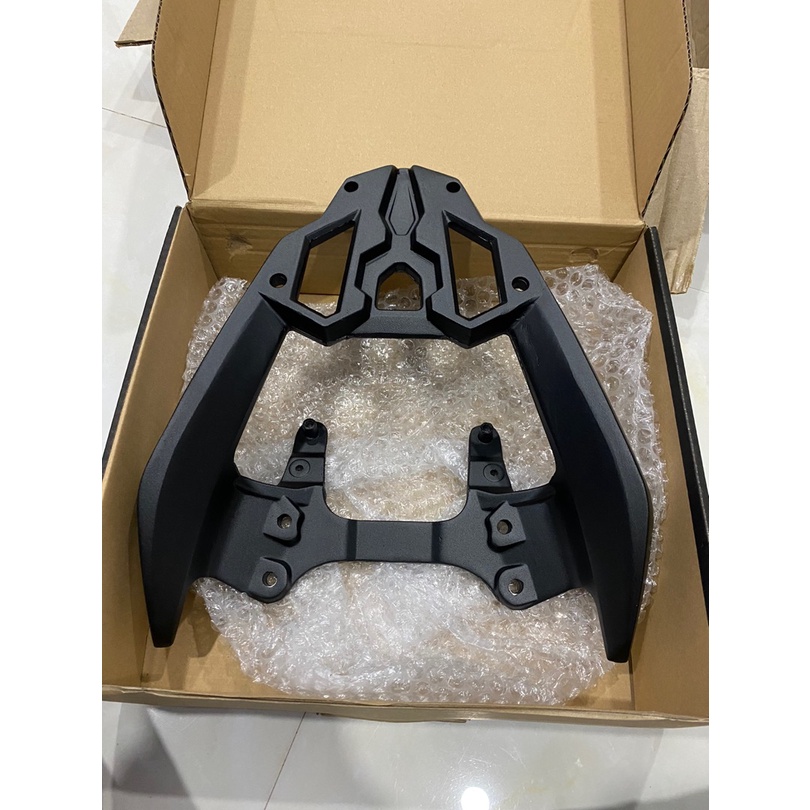 Cảng sau Winner X, Winner V2, Winner 2021 mẫu Rocket thay thế tay dắt zin nhôm đúc cao cấp