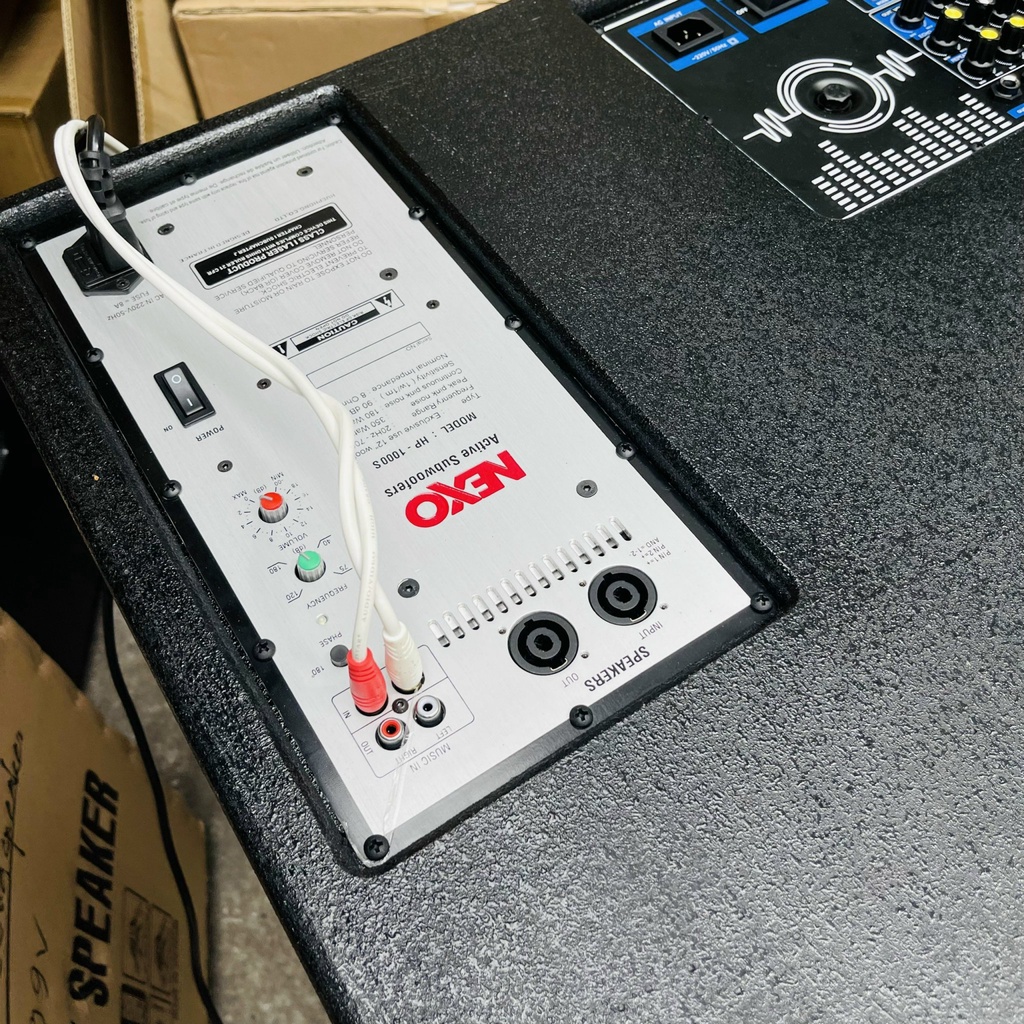 THÙNG LOA KÉO 3 BASS 40 CÓ ECHO REVERB STEREO CÓ SUB ĐIỆN HOẶC SUB BÌNH NEXO