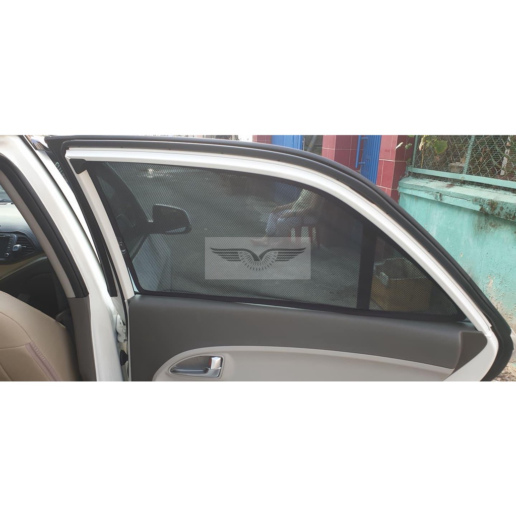 Rèm che nắng nam châm oto các xe hãng KiA