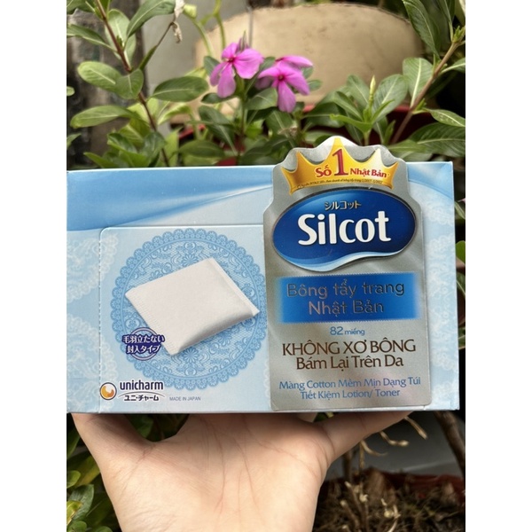 Bông tẩy trang Silcot Velvety Touch Cotton Nhật Bản hộp 82 miếng