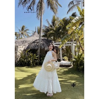 Đầm maxi cổ yếm nữ với thiết kế hoa dập nổi ashyley thích hợp du lịch chụp ảnh với chất liệu tơ xước