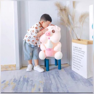 Gấu bông heo ôm bình sữa