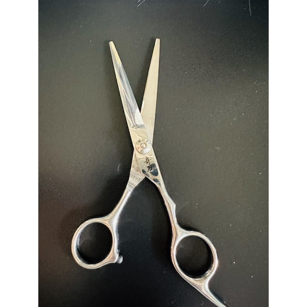 Kéo cát tóc TONI&GUY