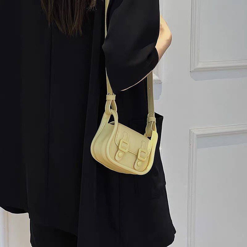 Túi đeo chéo nữ mini niche 2 nút dáng vuông màu pastel