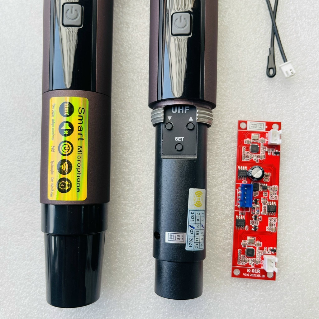 MICRO UGX KIM LOẠI CỦ K8 CHỐNG HÚ TỐT 2 MÀU SẮC TIẾNG HÁT SÁNG , MƯỢT - 432VIETNAM