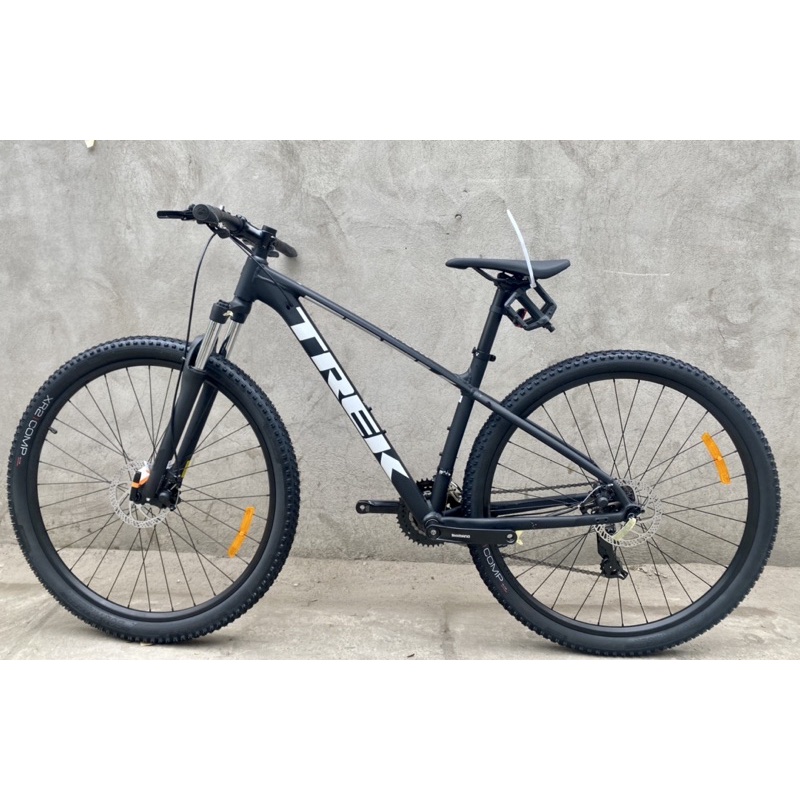 Xe đạp Trek marlin 4 size M bánh 29