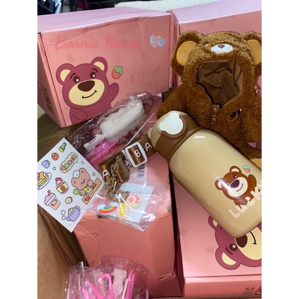 HÀNG CÓ SẴN Bình nước giữ nhiệt Losto gấu dâu 450ml tặng kèm túi gấu lông