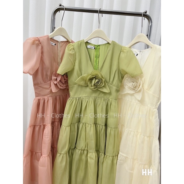 Váy Tơ Đính Hoa Cài Ngực Dáng Dài Mã MT01