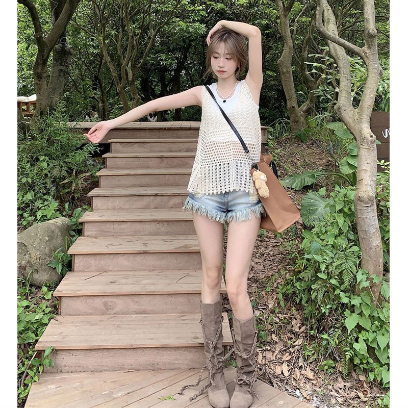 Áo Hai Dây Dệt Kim Khoét Lỗ Họa Tiết Hoa Phong Cách Hàn Quốc Mới Cho Nữ