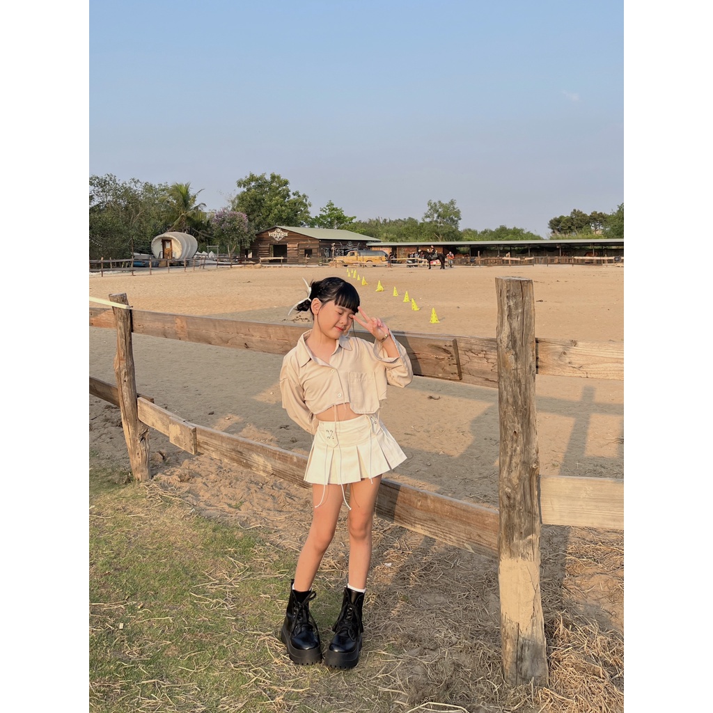 Áo sơ mi croptop tay dài với túi đựng đồ GLEE TOP - Thời trang cho Mẹ & Bé - A-43