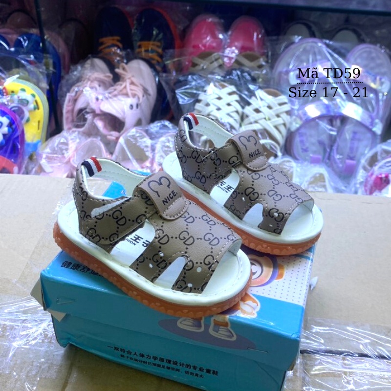 Giày sandal tập đi bé trai limibaby đế cao su mềm chống trơn trượt cho trẻ sơ sinh 0 1 2 tuổi  tiếng còi chíp chíp TD59