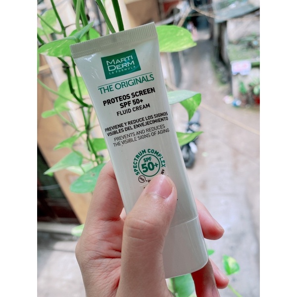Kem chống nắng Martiderm siêu kiềm dầu