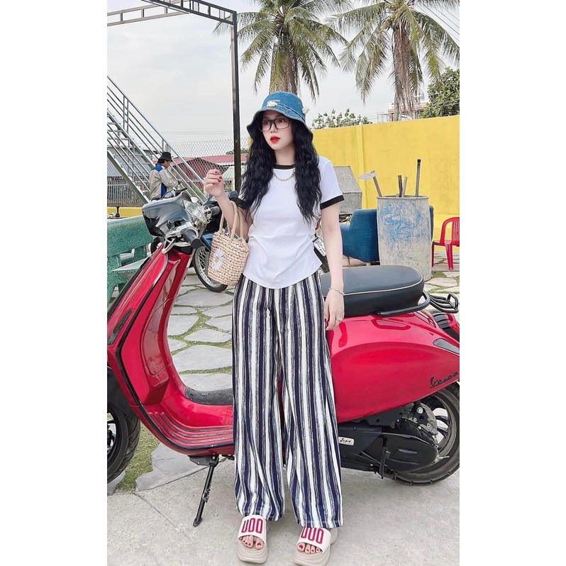 Set áo thun ngắn tay ôm body kèm quần ống rộng kẻ sọc chất thun co dãn mát mịn- set bộ đi chơi nữ dễ thương hàn quốc