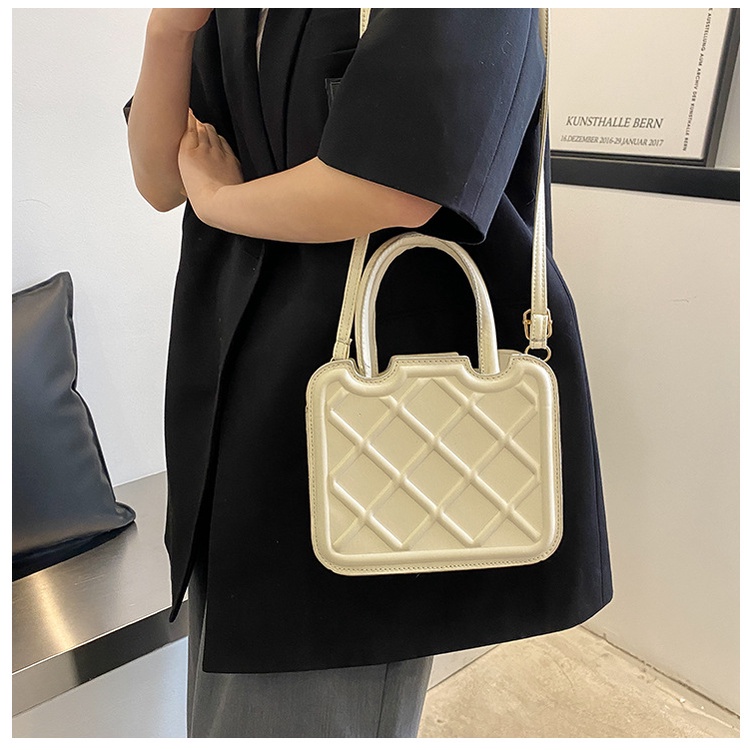 Mischa Túi Đeo Vai Hình Vuông Cỡ Nhỏ Bằng Da PU Màu Trơn Thời Trang Chất Lượng Cao