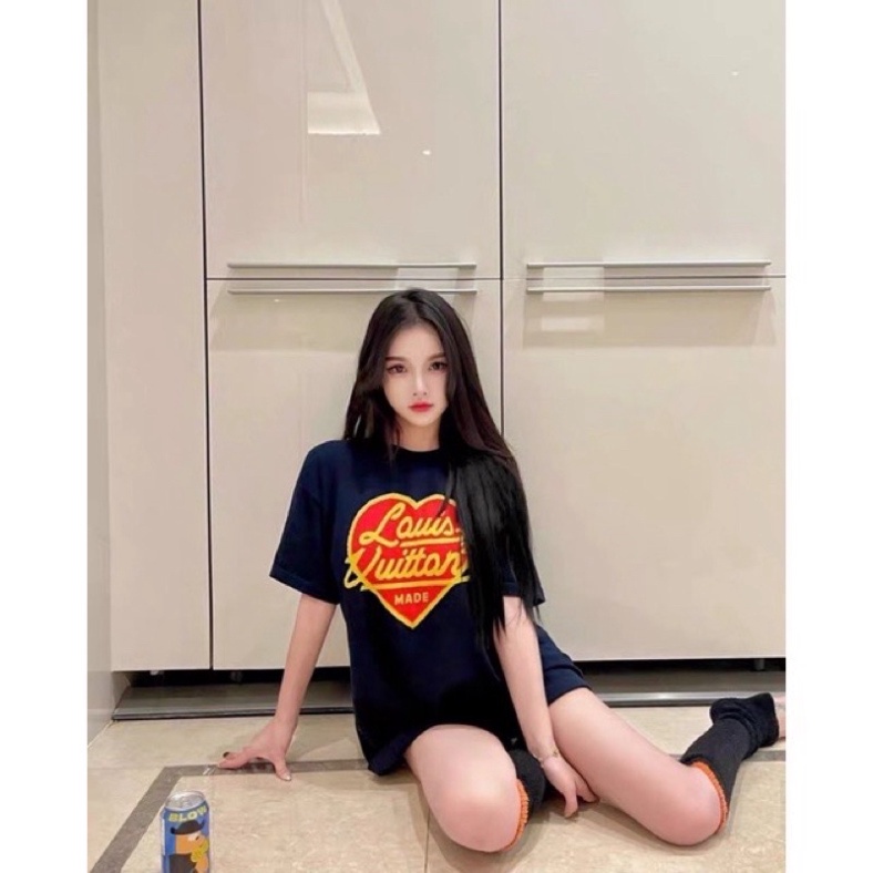 Áo Thun Nam Nữ Louis Vuitton trái tim. Áo phông nam nữ Unisex. Áo Thun In Hình Trái Tim Siêu Hot