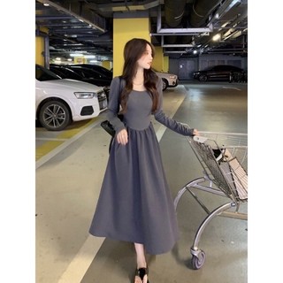 Đầm Dài Tay Cổ Vuông Thiết Kế Chiết Eo Nữ Tính