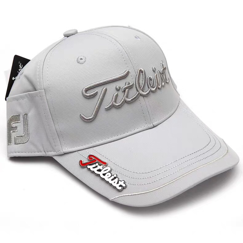 Mũ/Nón lưỡi trai Titleist kèm Mark bóng 2023