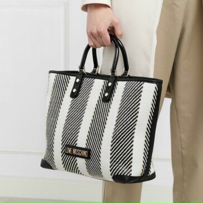 Túi Moschin0 Tote xịn sò