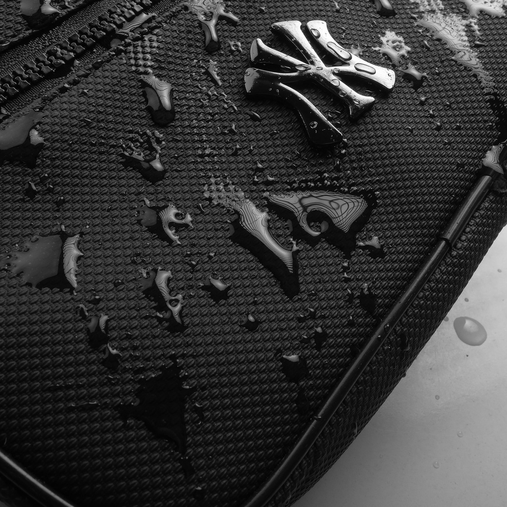 Túi bao tử nam nữ MLB chống nước cao cấp size 24cm x 15cm x 5.5cm